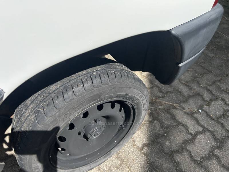 PEUGEOT - PARTNER - 2008/2009 - Branca - R$ 24.000,00