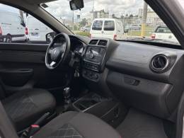 RENAULT - KWID - 2022/2023 - Prata - R$ 48.500,00