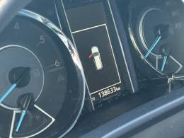 TOYOTA - HILUX SW4 - 2017/2017 - Preta - R$ 220.000,00