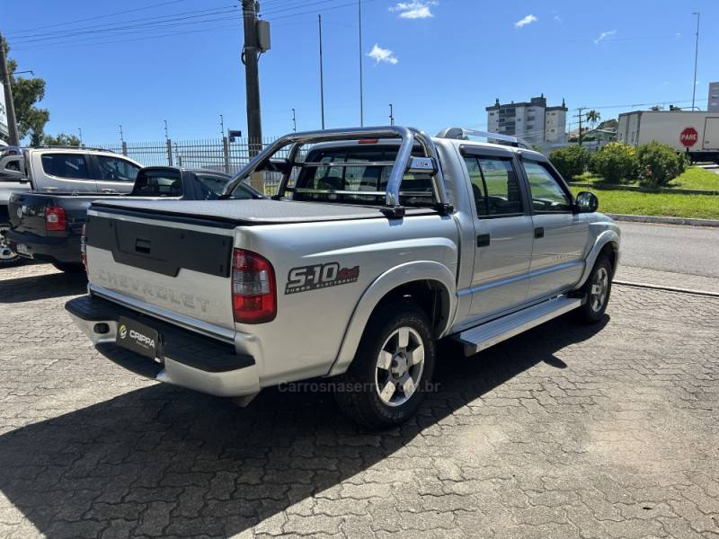 CHEVROLET - S10 - 2008/2009 - Prata - R$ 82.000,00