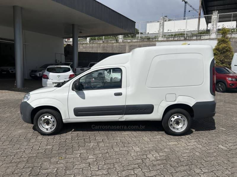 FIAT - FIORINO - 2016/2017 - Branca - R$ 65.000,00