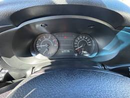 TOYOTA - HILUX - 2022/2022 - Branca - R$ 175.000,00