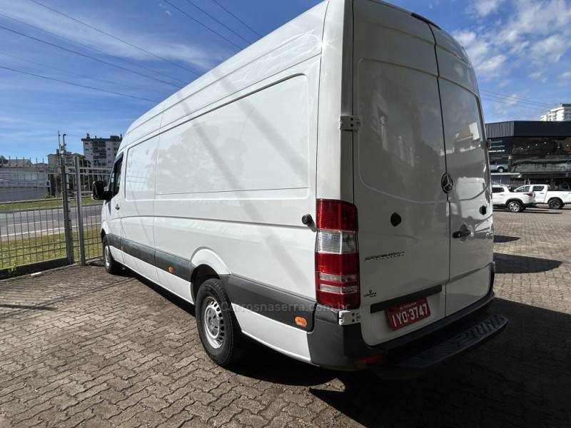 MERCEDES-BENZ - SPRINTER - 2018/2019 - Branca - R$ 185.000,00