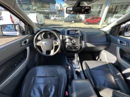 FORD - RANGER - 2013/2014 - Prata - R$ 112.000,00