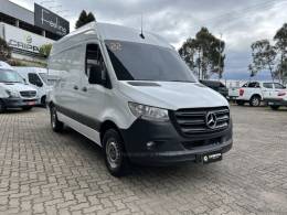 MERCEDES-BENZ - SPRINTER - 2021/2022 - Branca - R$ 220.000,00