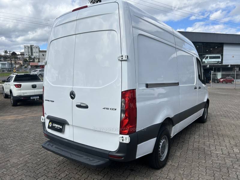 MERCEDES-BENZ - SPRINTER - 2021/2022 - Branca - R$ 220.000,00