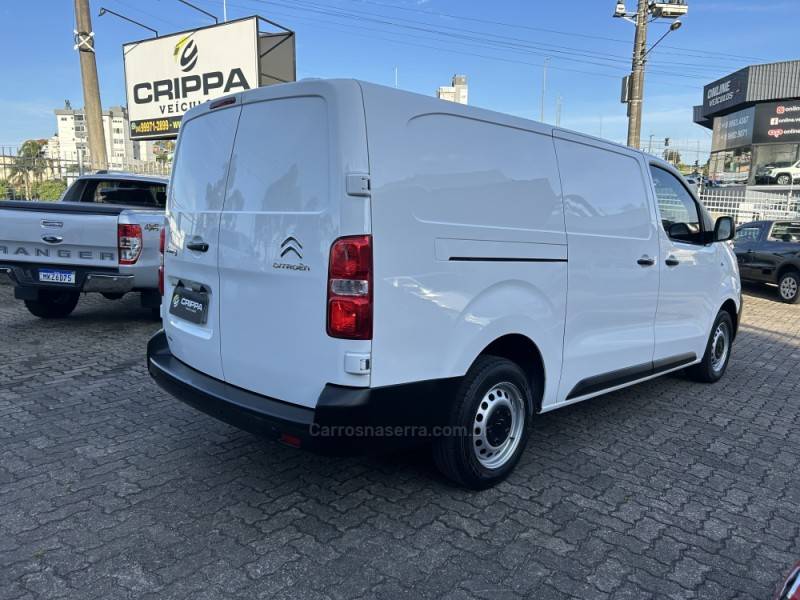 CITROËN - JUMPY - 2021/2022 - Branca - R$ 125.000,00