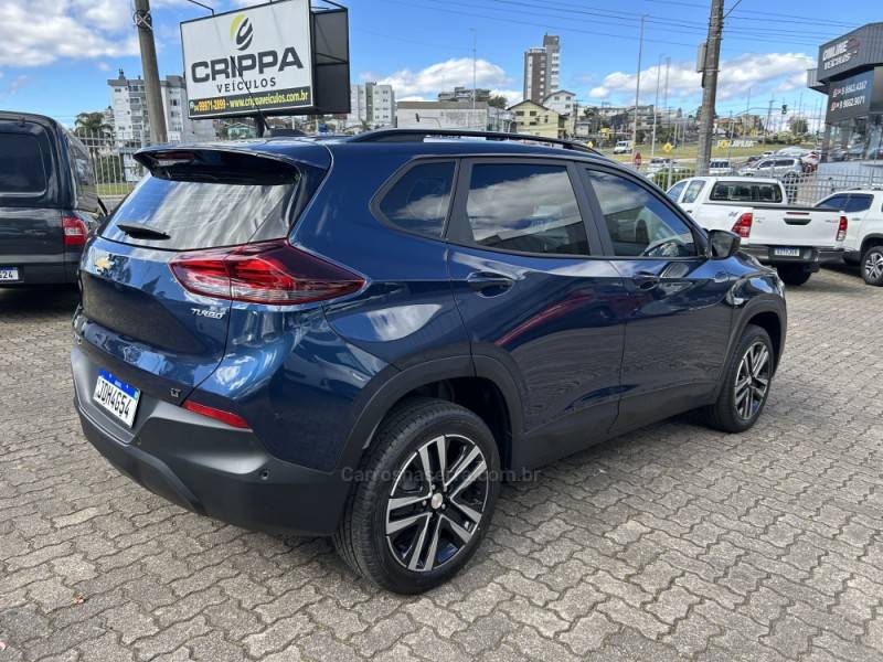 CHEVROLET - TRACKER - 2024/2025 - Bege - R$ 120.000,00