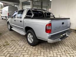 CHEVROLET - S10 - 2003/2003 - Prata - R$ 58.000,00