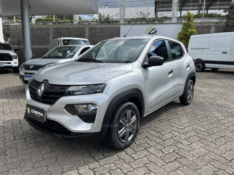 RENAULT - KWID - 2022/2023 - Prata - R$ 48.500,00