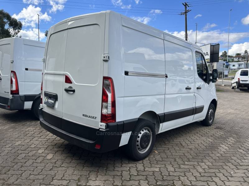 RENAULT - MASTER - 2019/2020 - Branca - R$ 165.000,00