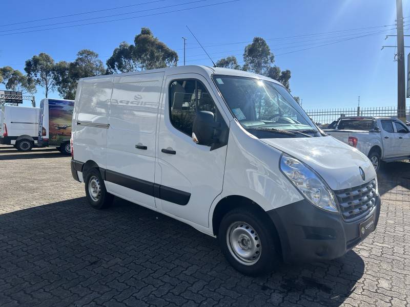 RENAULT - MASTER - 2018/2019 - Branca - R$ 125.000,00