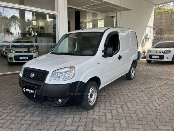 FIAT - DOBLÓ - 2013/2013 - Branca - R$ 53.000,00