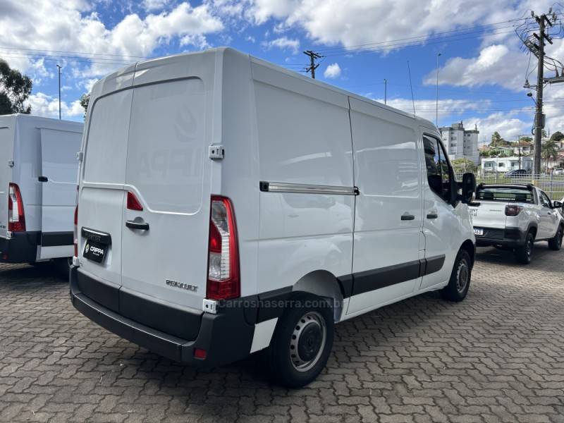 RENAULT - MASTER - 2019/2020 - Branca - R$ 165.000,00