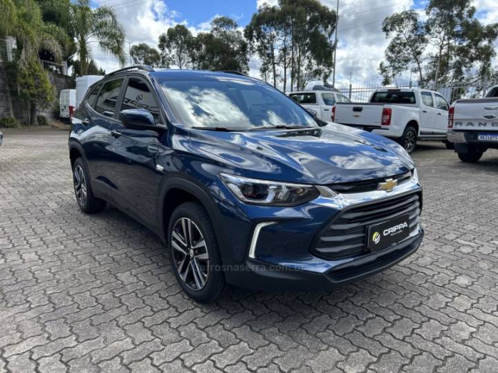 CHEVROLET - TRACKER - 2024/2025 - Azul - R$ 115.000,00