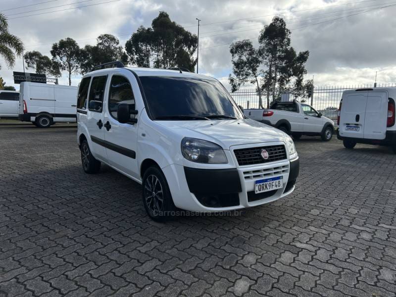 FIAT - DOBLÓ - 2019/2020 - Branca - R$ 73.000,00