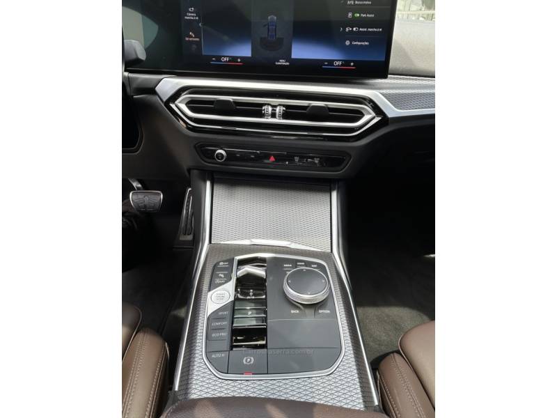 BMW - 320I - 2022/2023 - Cinza - R$ 280.000,00