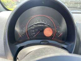 FIAT - UNO - 2013/2014 - Branca - R$ 40.000,00