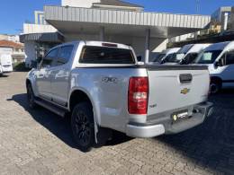 CHEVROLET - S10 - 2022/2023 - Prata - R$ 185.000,00