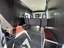 RENAULT - MASTER - 2015/2016 - Branca - R$ 148.000,00