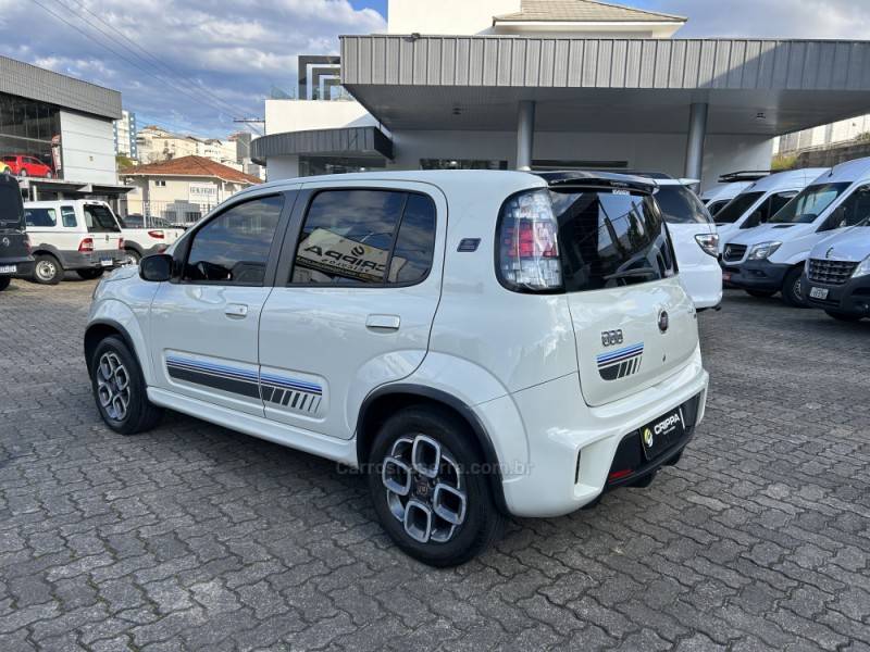FIAT - UNO - 2016/2016 - Branca - R$ 38.000,00