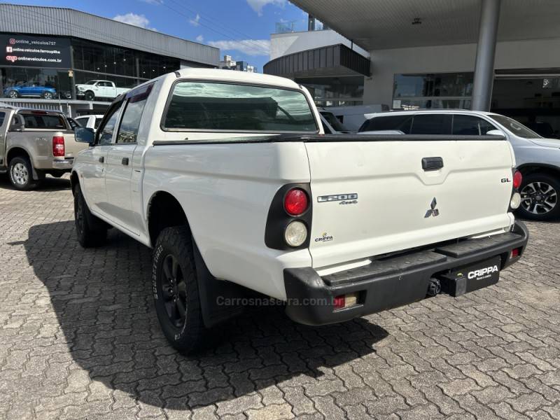 MITSUBISHI - L200 - 2009/2010 - Branca - R$ 48.000,00