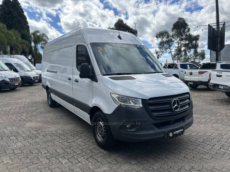 MERCEDES-BENZ - SPRINTER - 2020/2021 - Branca - R$ 220.000,00