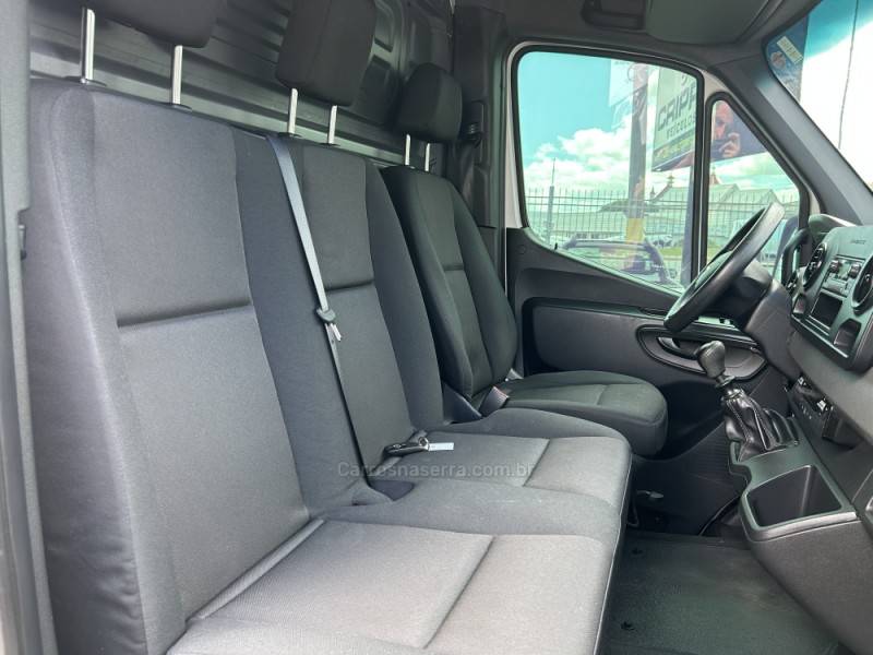 MERCEDES-BENZ - SPRINTER - 2021/2022 - Branca - R$ 220.000,00