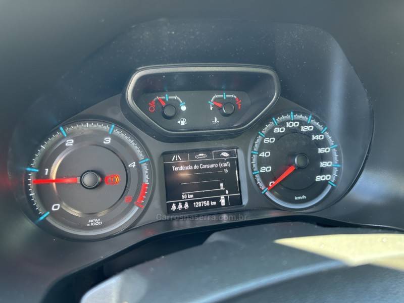 CHEVROLET - S10 - 2021/2022 - Branca - R$ 130.000,00
