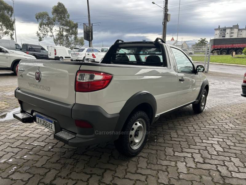 FIAT - STRADA - 2017/2018 - Branca - R$ 53.000,00