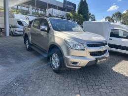 CHEVROLET - S10 - 2013/2013 - Dourada - R$ 109.000,00