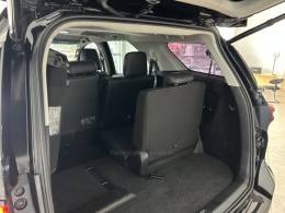 TOYOTA - HILUX SW4 - 2022/2022 - Preta - R$ 320.000,00