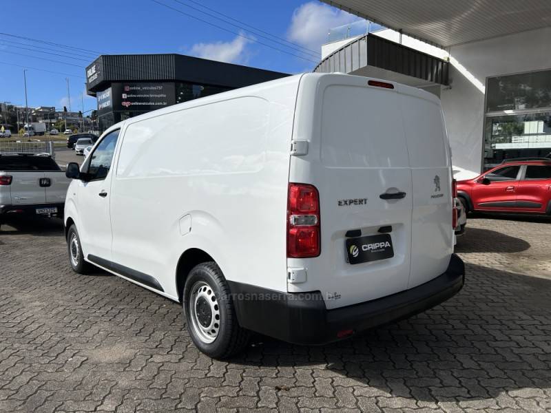 PEUGEOT - EXPERT - 2020/2021 - Branca - R$ 135.000,00