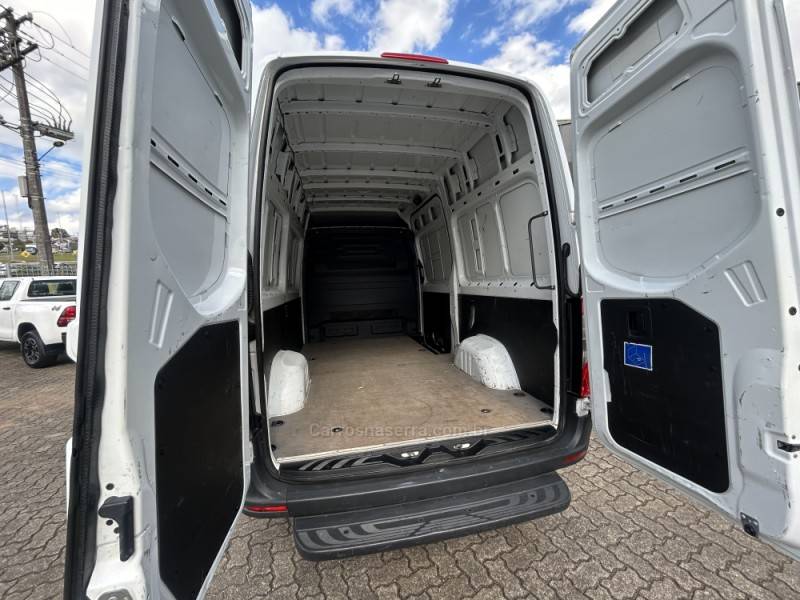 MERCEDES-BENZ - SPRINTER - 2021/2022 - Branca - R$ 220.000,00