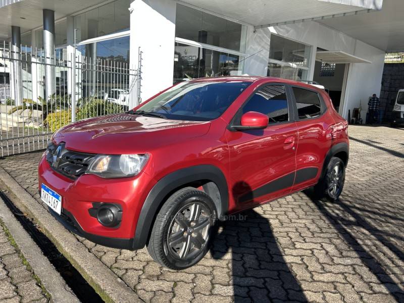 RENAULT - KWID - 2021/2022 - Vermelha - R$ 41.000,00
