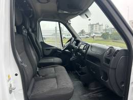 RENAULT - MASTER - 2020/2021 - Branca - R$ 195.000,00