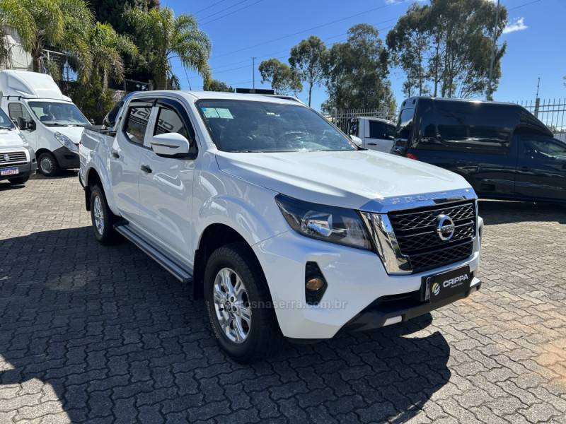 NISSAN - FRONTIER - 2022/2023 - Branca - R$ 170.000,00