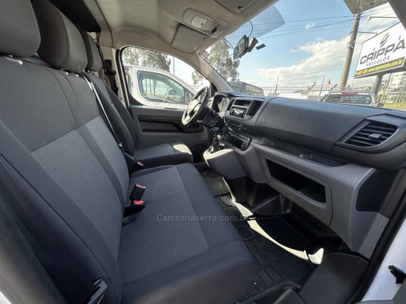 CITROËN - JUMPY - 2021/2022 - Branca - R$ 115.000,00