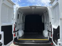 RENAULT - MASTER - 2019/2020 - Branca - R$ 165.000,00