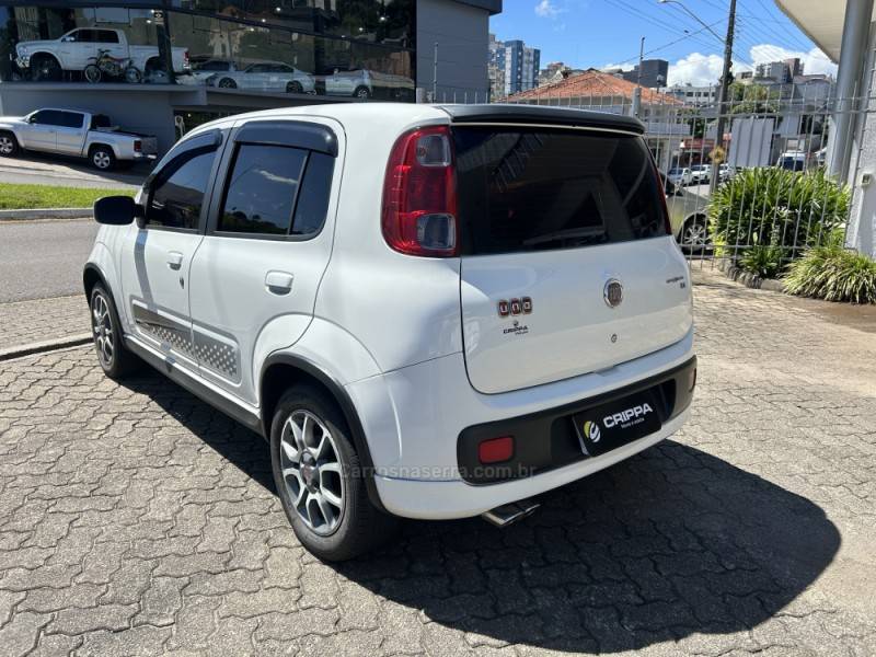 FIAT - UNO - 2013/2014 - Branca - R$ 40.000,00