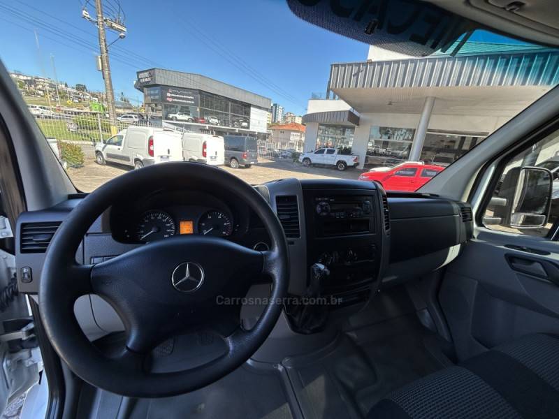 MERCEDES-BENZ - SPRINTER - 2015/2016 - Branca - R$ 175.000,00