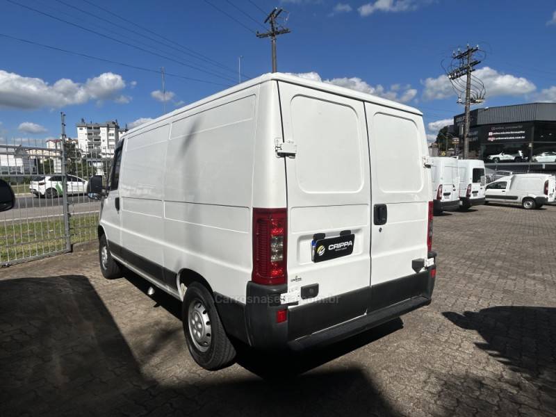 FIAT - DUCATO - 2012/2013 - Branca - R$ 88.000,00
