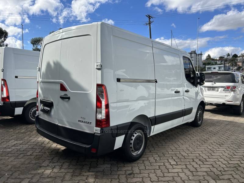 RENAULT - MASTER - 2019/2020 - Branca - R$ 165.000,00
