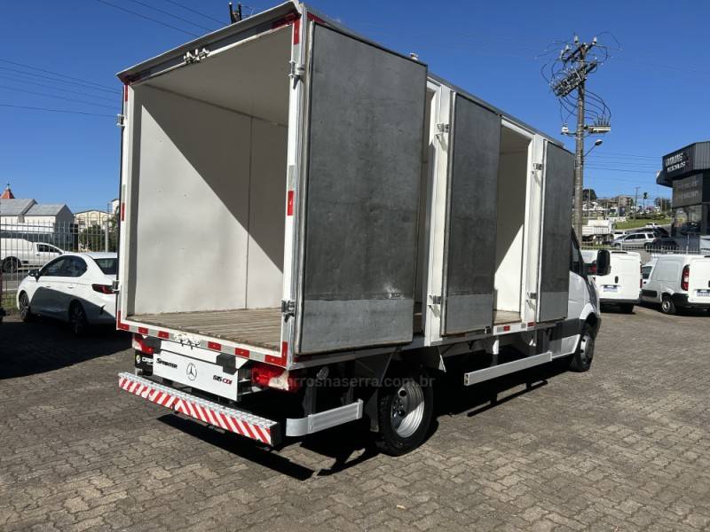 MERCEDES-BENZ - SPRINTER - 2015/2016 - Branca - R$ 175.000,00