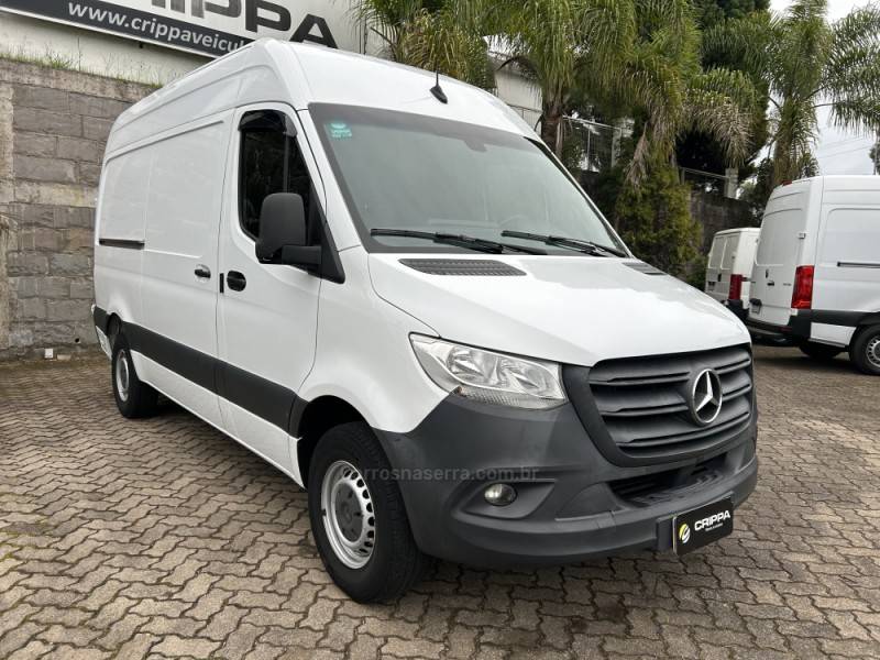 MERCEDES-BENZ - SPRINTER - 2020/2021 - Branca - R$ 210.000,00