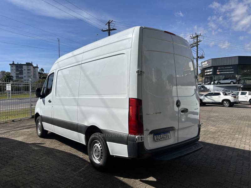 MERCEDES-BENZ - SPRINTER - 2021/2022 - Branca - R$ 219.000,00