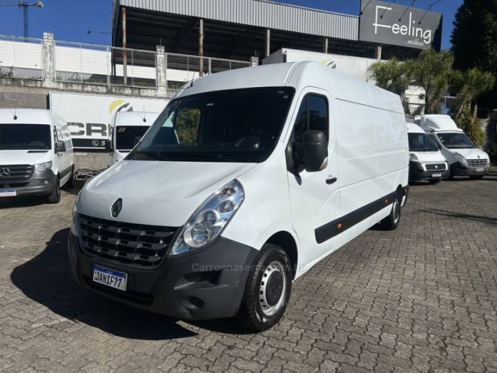 RENAULT - MASTER - 2020/2021 - Branca - R$ 190.000,00