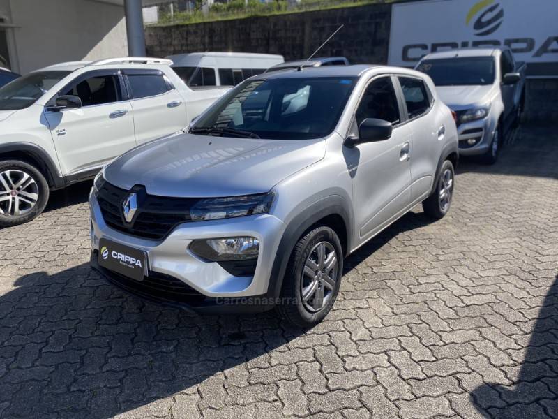 RENAULT - KWID - 2022/2023 - Prata - R$ 53.000,00