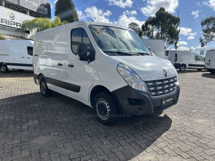RENAULT - MASTER - 2019/2020 - Branca - R$ 165.000,00