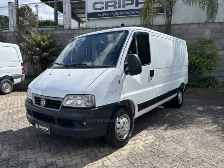 FIAT - DUCATO - 2012/2013 - Branca - R$ 90.000,00